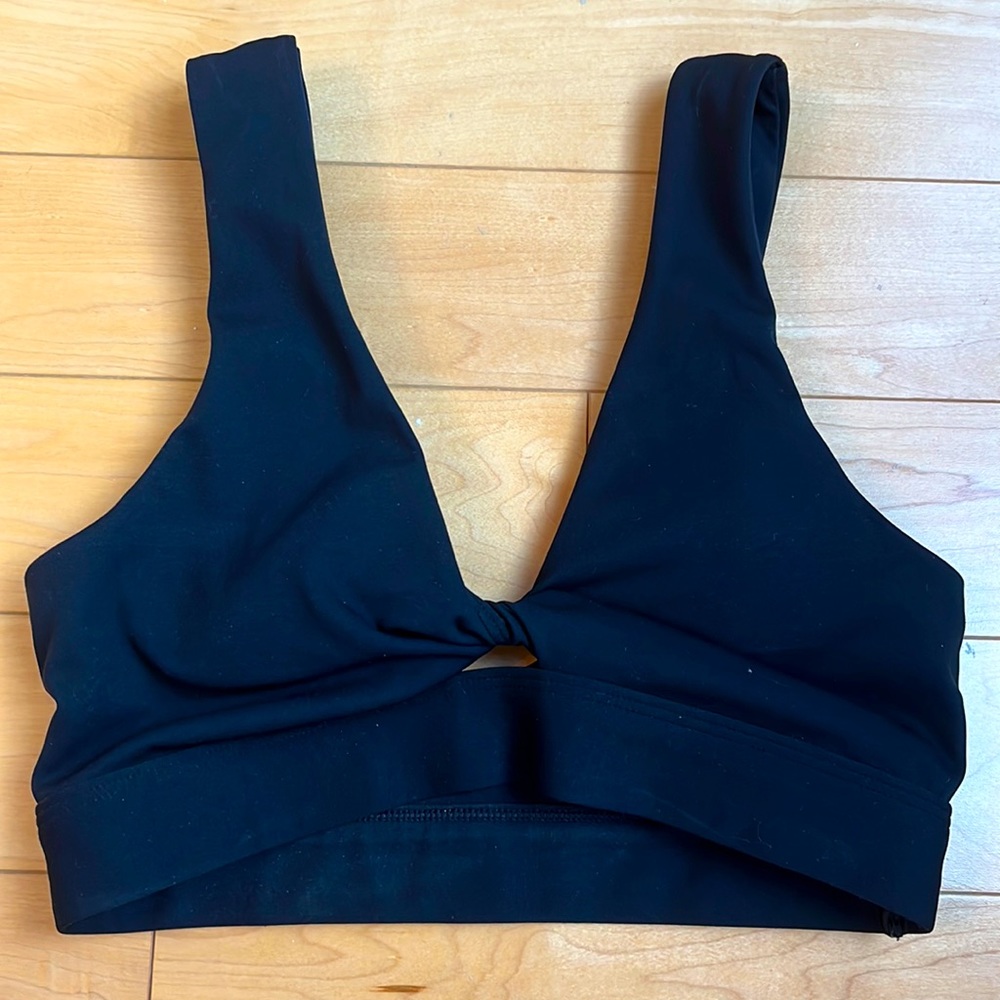 L*SPACE  do the twist bra